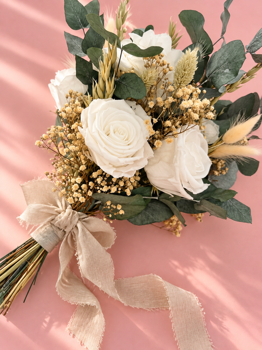 White roses - Ramo de novia flores preservadas